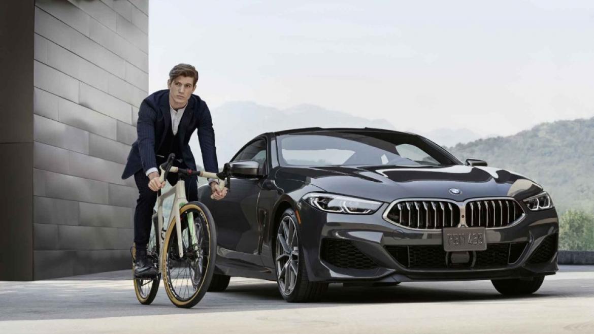 BMW Active Hybrid e-Bike.